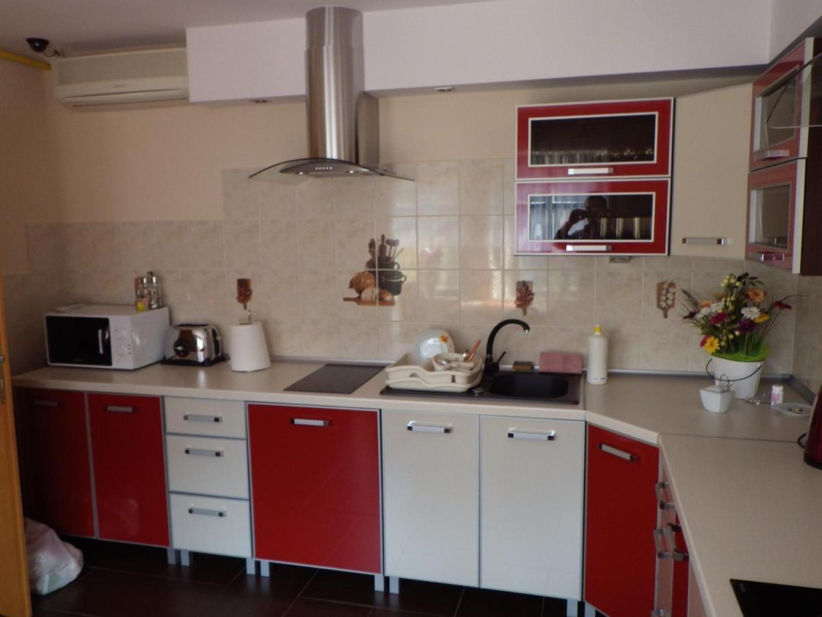 Apartamenty Przy Glownym Deptaku วีสวา ภายนอก รูปภาพ