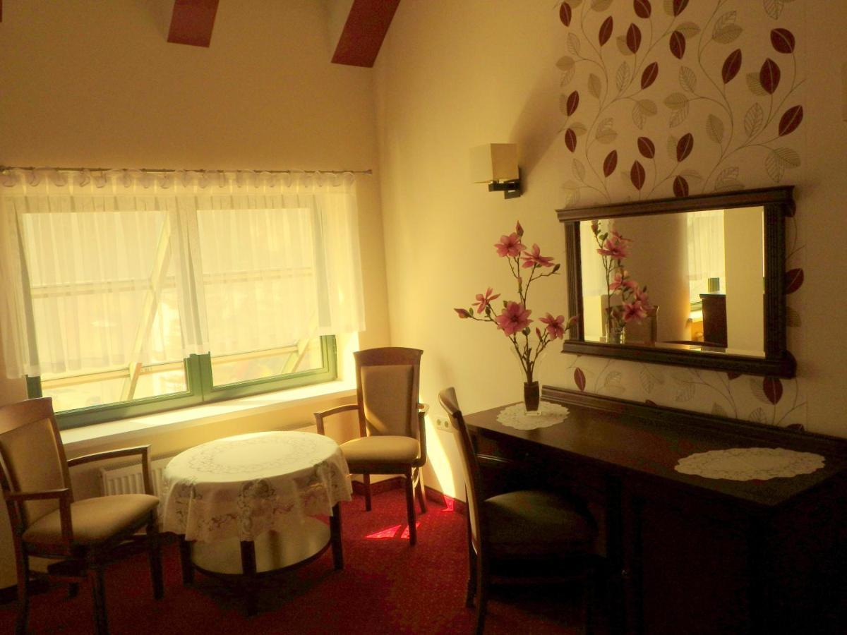 Apartamenty Przy Glownym Deptaku วีสวา ภายนอก รูปภาพ