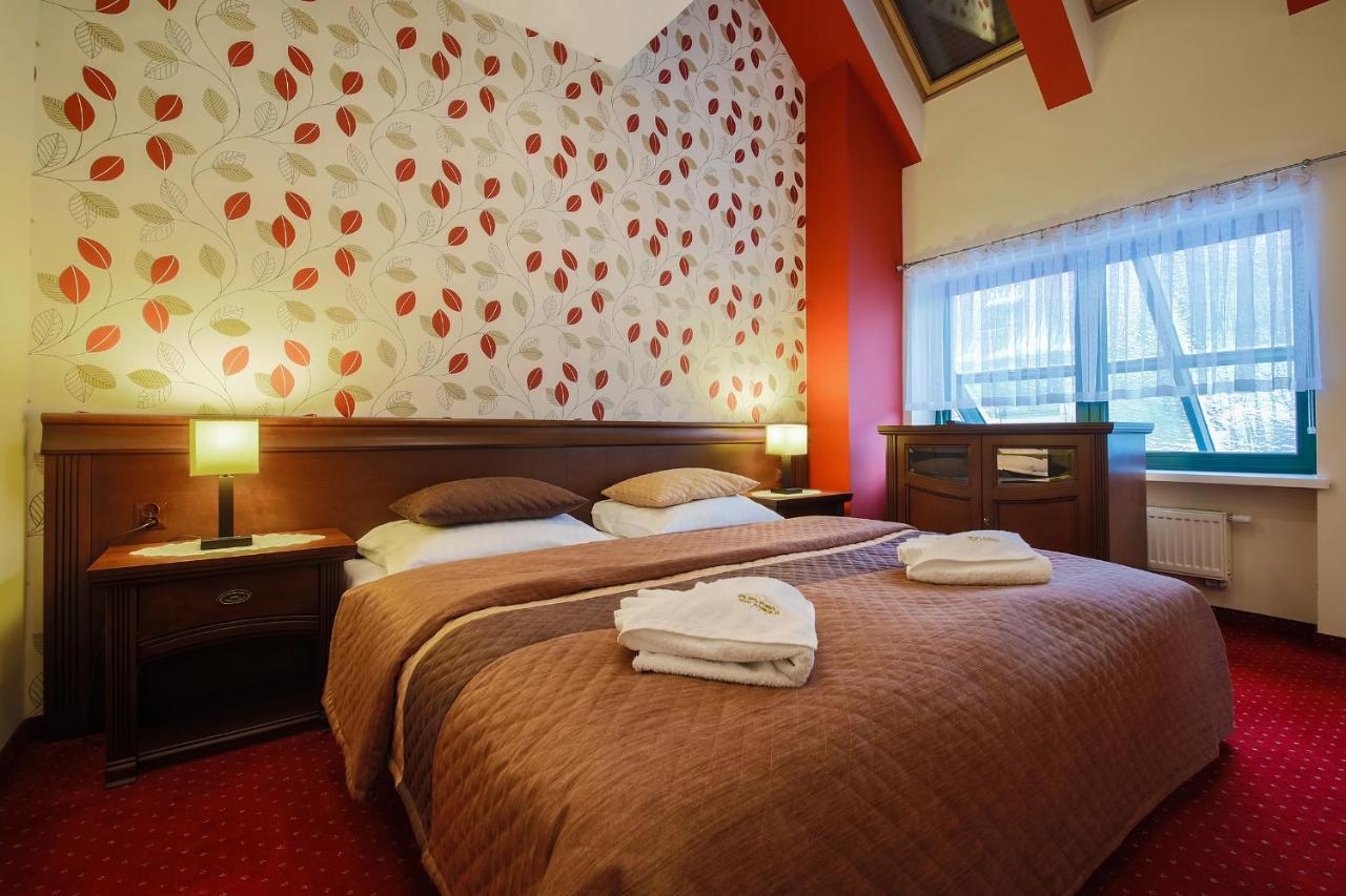 Apartamenty Przy Glownym Deptaku วีสวา ภายนอก รูปภาพ